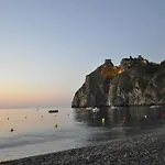 伊莱酒店