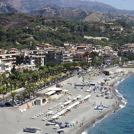 Elihotel SantʼAlessio Siculo