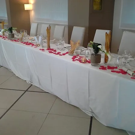 Elihotel מלון SantʼAlessio Siculo