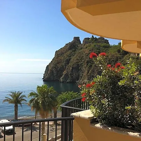 Hotel Elihotel SantʼAlessio Siculo