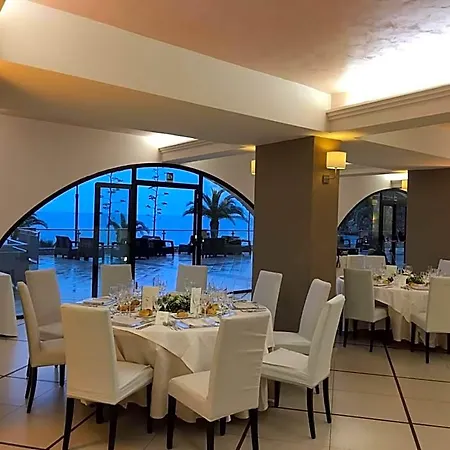 Hotel Elihotel SantʼAlessio Siculo